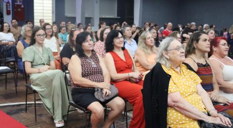 Polo modas forma 115 alunos em cursos de capacitação profissional