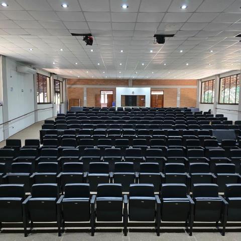 Teatros públicos recebem melhorias para mais conforto e segurança