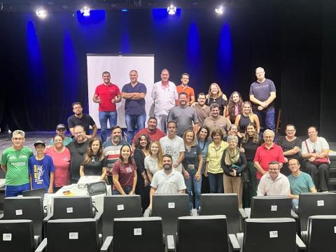 Workshop de construção da marca turística reúne comunidade e empresários em São João da Boa Vista.