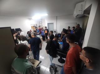 Alunos do Instituto Federal visitam Departamento de Tecnologia da Informação da Prefeitura