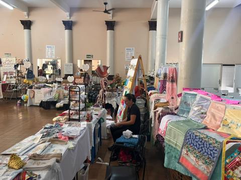 Fundo Social realiza bazar especial de Dia das Mães