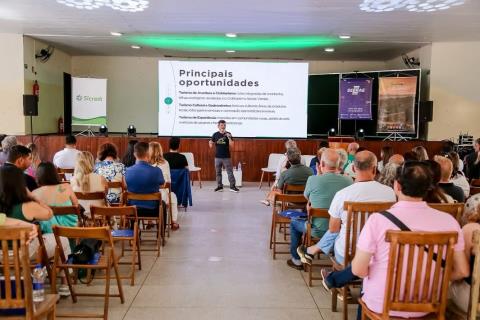 WhatsApp Image 2025-11-06 at 11.14.00 (1)