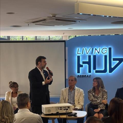 WhatsApp Image 2025-10-24 at 14.14.33 (4)