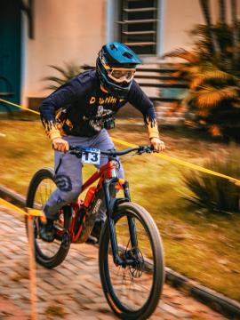 WhatsApp Image 2026-04-26 at 21.03.22 (1)