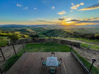 WhatsApp Image 2025-05-28 at 13.46.18 (1)