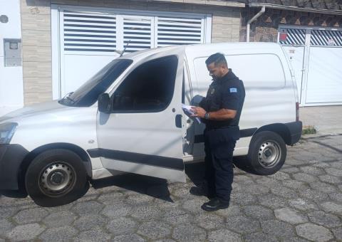 GCM no carro