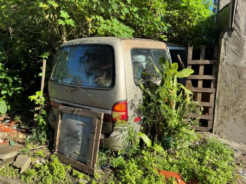 Ação Balneário Santa Eugênia - Carros abandonados (7)