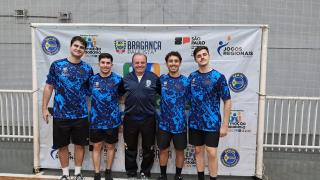 Badminton levou bronze no individual e prata no duplas