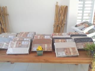 Doação de cortinas no Programa Vida Longa 03