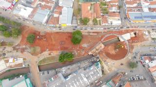 Obras do Lavapés com a demarcação da rotatória Chico Major (1)