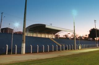03.08.2020 Entrega da Iluminação do Estadio Municipal2