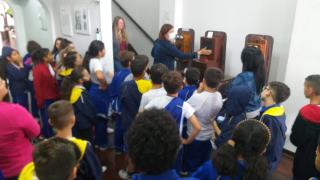 05.05.2022 Estudantes da rede municipal visitam o Museu Municipal Oswaldo Russomano e o Museu do Telef (2)