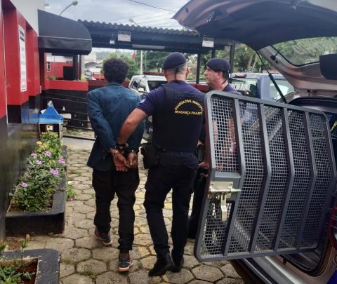 Procurado pela Justiça é preso pela GCM