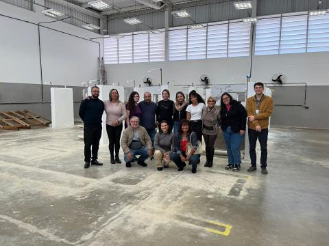 Secretaria Municipal de Habitação realiza visita técnica à Escola Profissionalizante Casa Pequeno Mundo