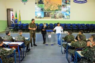 09.05.2022 Equipe do Programa IST, HIVAIDS e Hepatites Virais realiza palestra aos Atiradores do (2)