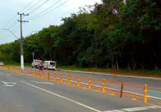 Prefeitura implanta rede de proteção em ciclofaixa para impedir a invasão de motocicletas no local (3)