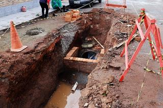 09.07.2020 Construção de caixa Rua Pedro Cioban Bairro Planejada II