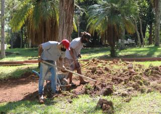10.03.2021 Obras no  Jardim Público 3