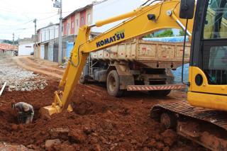 10.12.2020-Obras para pavimentação na rua José Manoel Messias- Parque dos Estados 3
