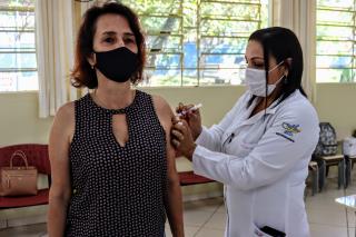 VACINAÇÃO PARA PROFISSIONAIS DA EDUCAÇÃO