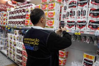 14.04.2020-PROCON FISCALIZA COMÉRCIO EM BRAGANÇA PAULISTA (9)