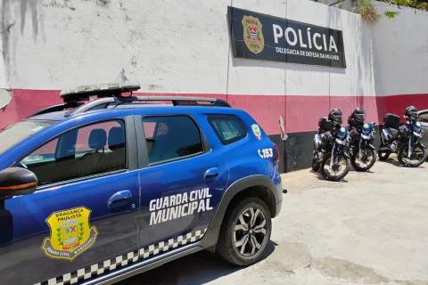 Mulher é detida por furto e agressão em supermercado de Bragança Paulista