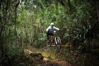 30.08.2023 Piloto bragantino de Downhill conquista título de etapa Paulista e Nacional em Mairiporã- SP (2)