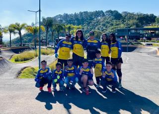05.06.2023 Equipe de Bike de Bragança Paulista conquista medalhas na 3ª etapa do Pump League Brasil (1)