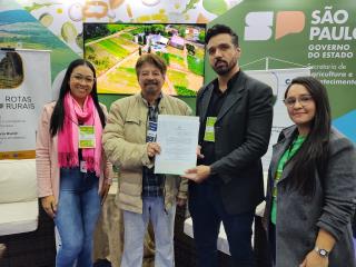 15.06.2023 Prefeito Prof. Amauri Sodré assina convênio  (1)