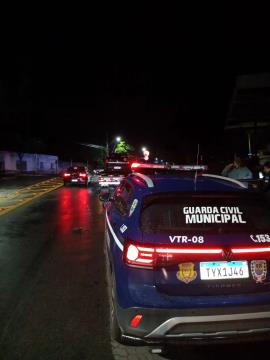 GCM recolhe veículo por som alto e irregularidades na Avenida Minas Gerais