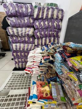Folia solidária: ‘Bloco do Guaraná’ arrecada quase duas toneladas de alimentos