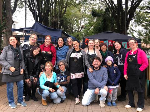 Secretaria de Cultura e Turismo homenageia artesãos locais no Dia do Artesão
