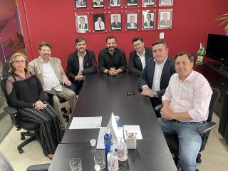 27.06.2023 Prefeito Prof. Amauri Sodré participa de reunião da APRECESP (1)