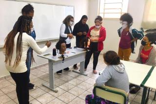 Comunidade ganha Centro de Capacitação e Treinamento no bairro Henedina Cortez (1)