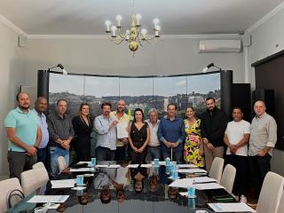 Assinatura do Contrato de Concessão do Mercado Waldemar de Toledo Funck 01