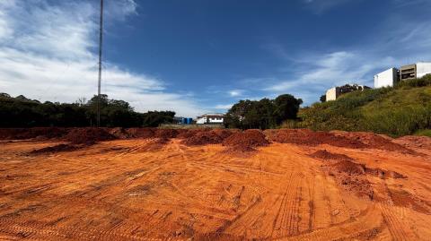 Fiscalização ambiental embarga área e identifica informações incompatíveis em placa de licenciamento 01