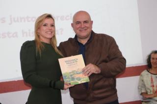 Educação lança Livro “Bragança Paulista- A Cidade da Gente” (1)
