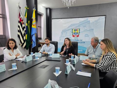 Encontro regional de ouvidorias fortalece transparência e troca de experiências no município