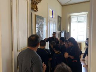 Alunos da EM Orlando Pinto visitam Museu Municipal Oswaldo Russomano e se encantam com a h (2)