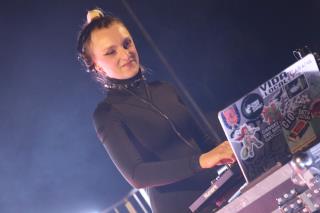 Bragança Paulista dá início ao Festival de Inverno 2025 com espetáculo de som, luz e emoção no Lago (2)