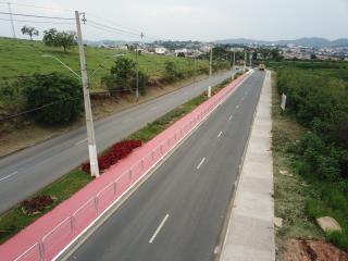 Avenida Atílio Menin