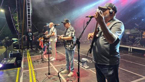 Escolha da Corte do Carnaval 2026 integra programação do Festival de Verão e reúne grande público na Arena do Lago do Taboão (2)