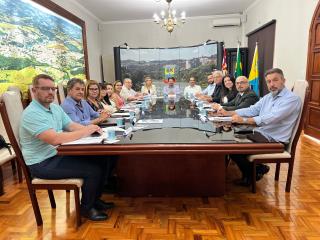 01.11.2024 Transição Democrática de Governo em Bragança Paulista inicia para facilitar continuidade administrativa (2)