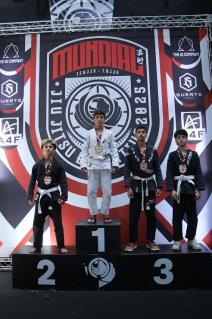 Jovem bragantino conquista título mundial de jiu-jítsu