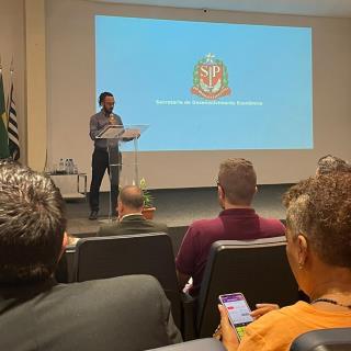 Prefeitura de Bragança participa de evento sobre o Facilita SP 03