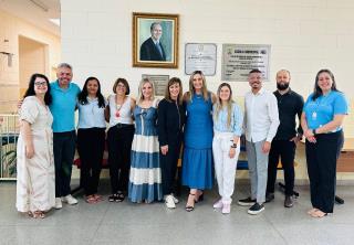 Escola Municipal Prof. Abner Antônio Sperendio recebe visita de representantes da Apple Internacional (1)