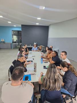 SEMADS e Secretaria de Saúde promovem reunião para aprimorar atendimento à população