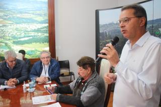 Prefeitura assina contrato de parceria com terceiro setor para ampliação de projetos esportivos e paradesportivos no município (2)