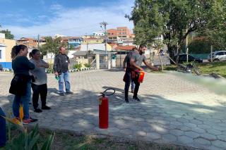 Centro Dia do Idoso treinamento incêndio 02