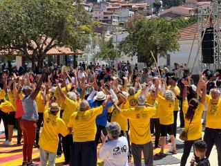 Apresentação de capoterapia na inauguração da Praça Jacintho Osório